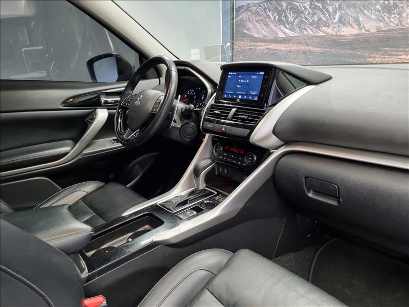 Mitsubishi-ECLIPSE CROSS-1.5 Mivec Turbo Hpe-s