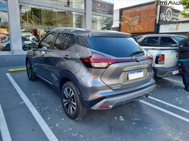 Nissan-KICKS PLAY-1.6 16vstart Advance Plus