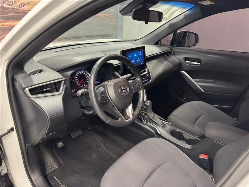 Toyota-COROLLA CROSS-2.0 Vvt-ie XR