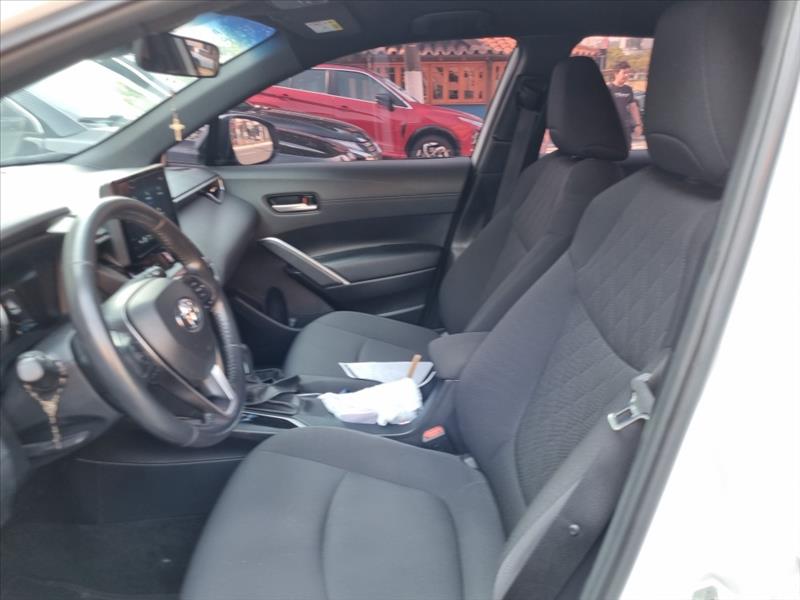 Toyota-COROLLA CROSS-2.0 Vvt-ie XR