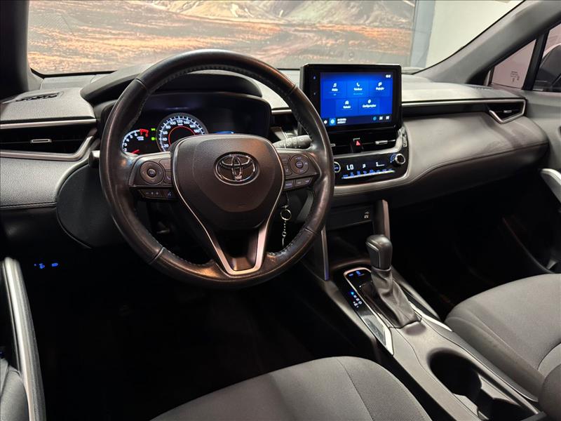 Toyota-COROLLA CROSS-2.0 Vvt-ie XR