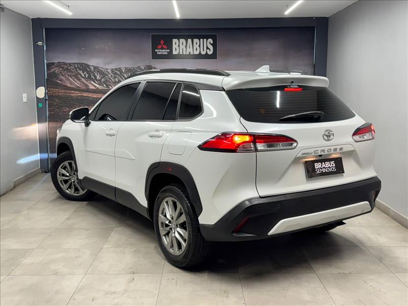 Toyota-COROLLA CROSS-2.0 Vvt-ie XR