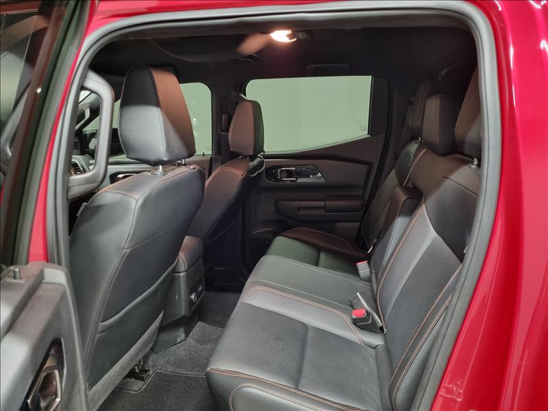 Mitsubishi-TRITON-2.4 Biturbo CD Katana 4X4