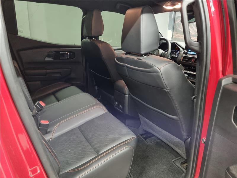 Mitsubishi-TRITON-2.4 Biturbo CD Katana 4X4