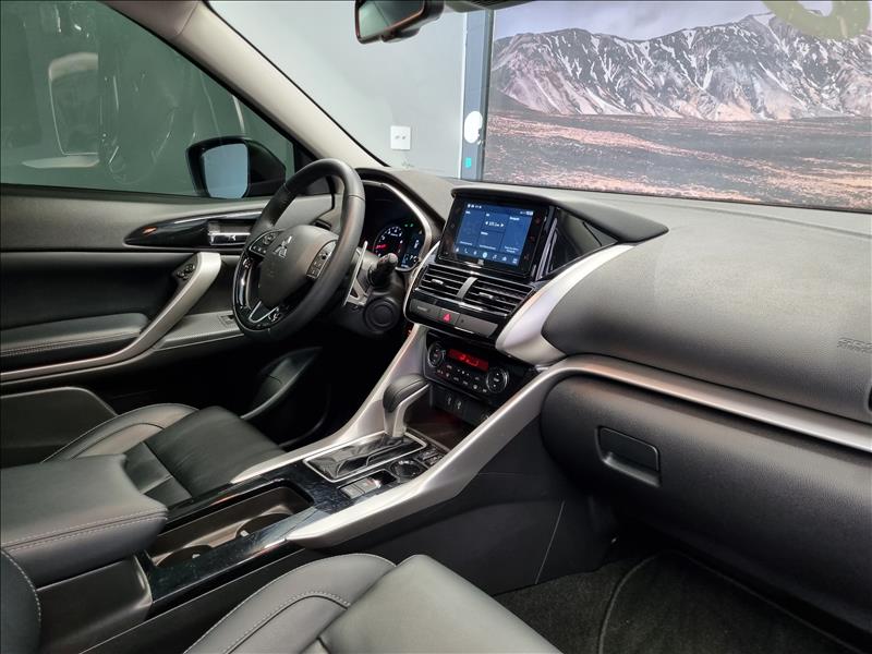 Mitsubishi-ECLIPSE CROSS-1.5 Mivec Turbo Hpe-s