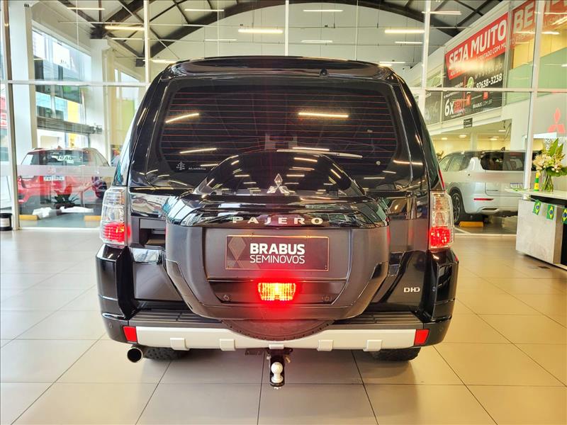 Mitsubishi-PAJERO FULL-3.2 HPE 4X4 16V Turbo Intercooler
