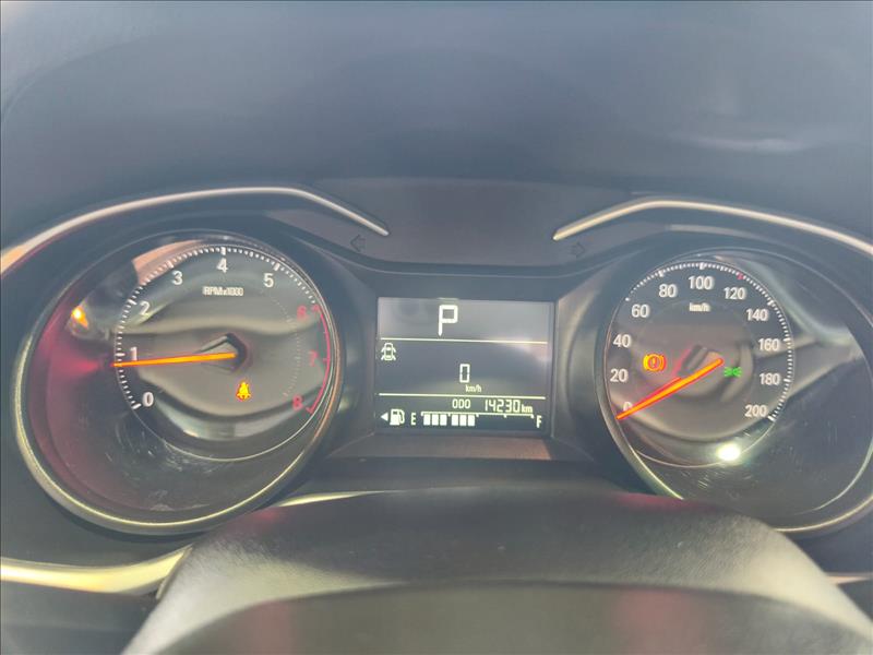GM - Chevrolet-ONIX-1.0 Turbo Plus LT