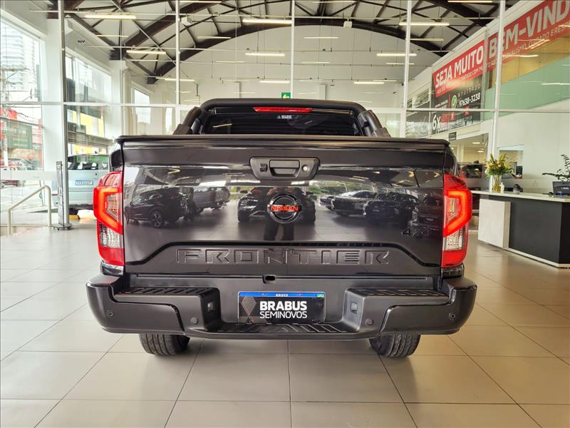 Nissan-FRONTIER-2.3 16V Turbo Pro4x CD 4X4