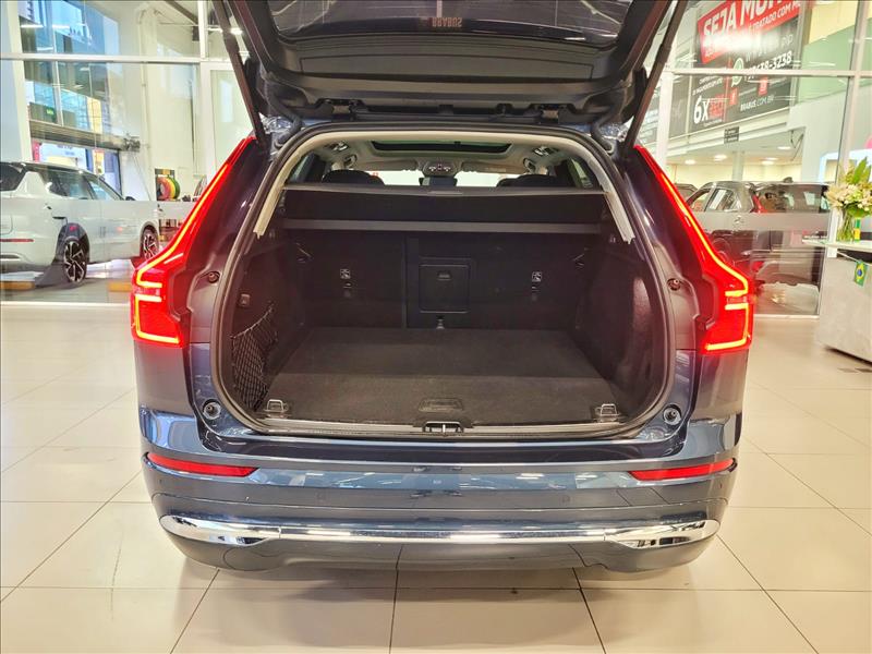 Volvo-XC60-2.0 T8 Recharge Plus AWD Geartronic