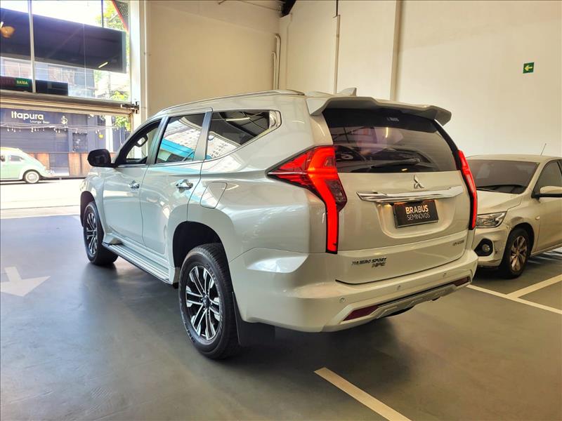 Mitsubishi-PAJERO SPORT-2.4 16V Mivec Turbo HPE AWD