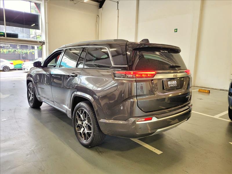 Jeep-COMMANDER-1.3 T270 Turbo Overland