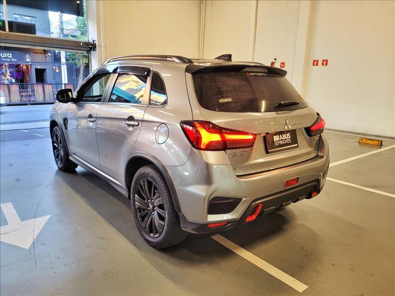 Mitsubishi-OUTLANDER SPORT-2.0 Mivec HPE Black Edition