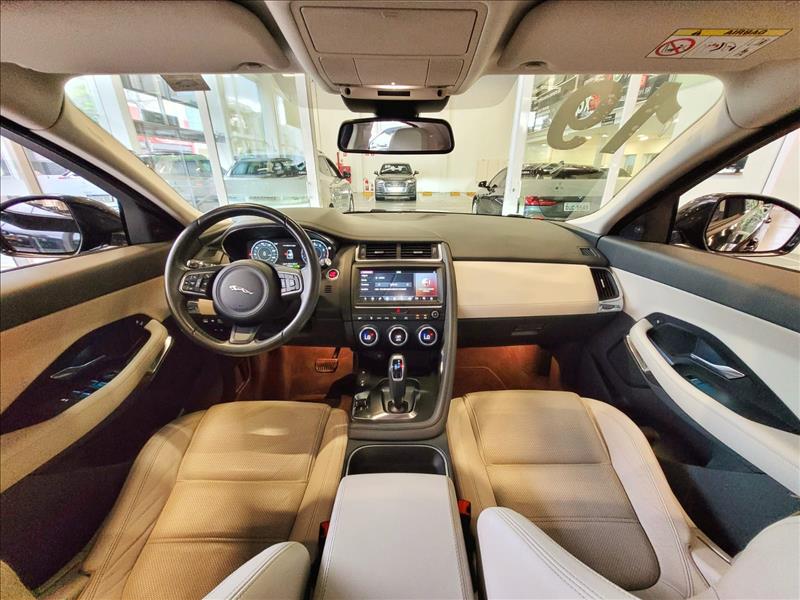 Jaguar-E-PACE-2.0 16V P250 Pure AWD