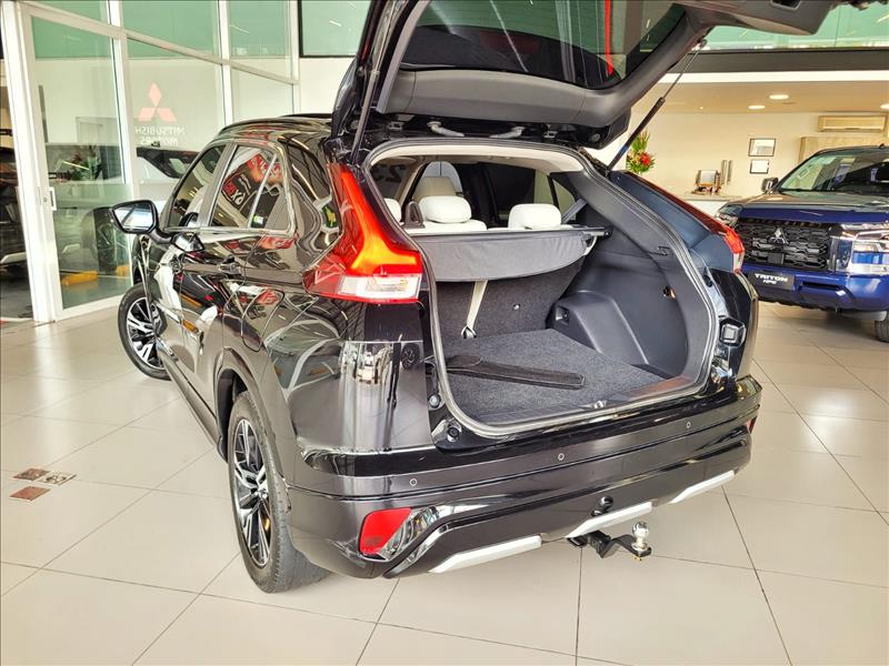 Mitsubishi-ECLIPSE CROSS-1.5 Mivec Turbo Hpe-s S-awc