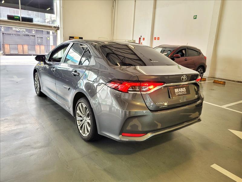 Toyota-COROLLA-2.0 Vvt-ie XEI