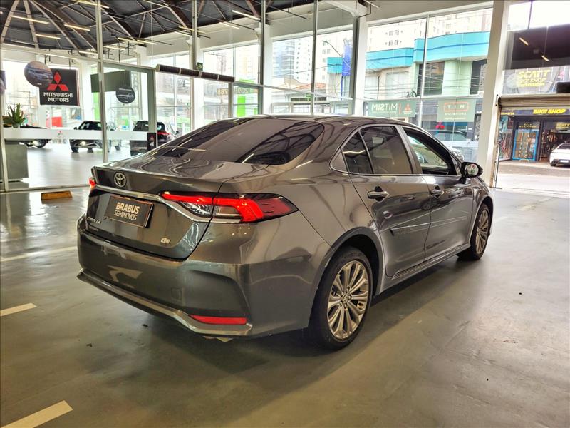 Toyota-COROLLA-2.0 Vvt-ie XEI