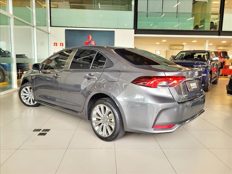 Toyota-COROLLA-2.0 Vvt-ie XEI