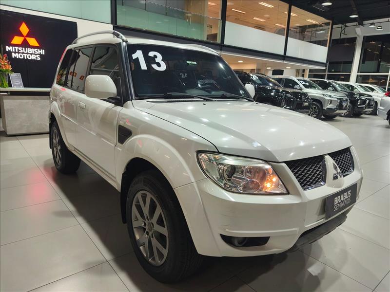 Mitsubishi-PAJERO TR4-2.0 4X2 16V 140cv