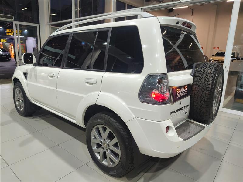 Mitsubishi-PAJERO TR4-2.0 4X2 16V 140cv