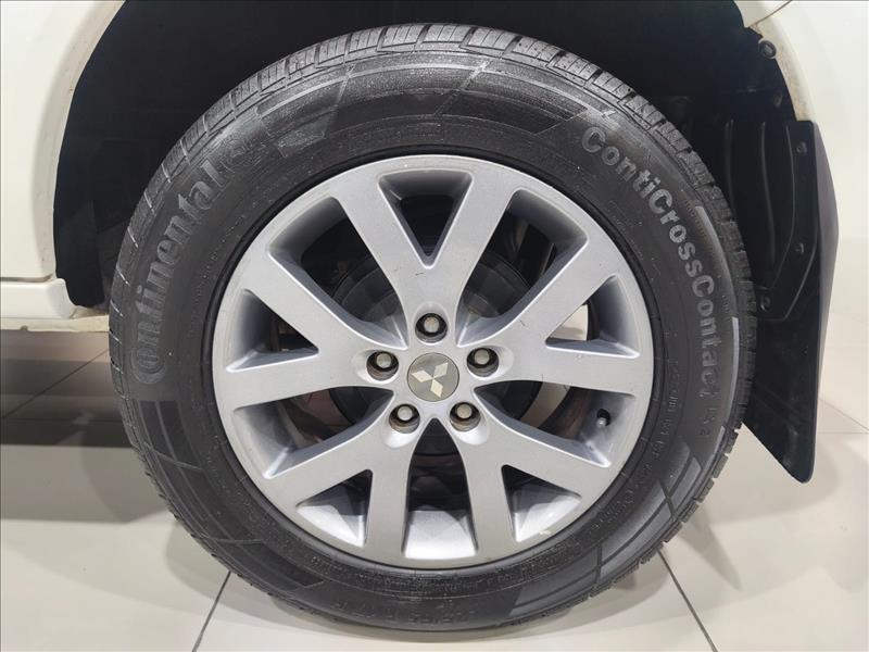 Mitsubishi-PAJERO TR4-2.0 4X2 16V 140cv