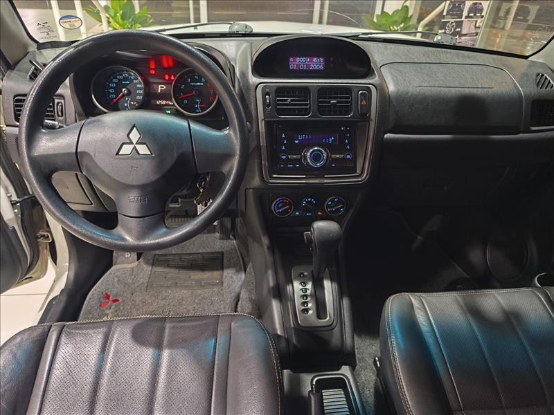 Mitsubishi-PAJERO TR4-2.0 4X2 16V 140cv