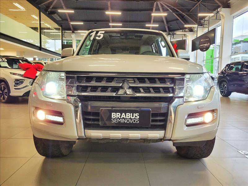 Mitsubishi-PAJERO FULL-3.2 HPE 4X4 16V Turbo Intercooler