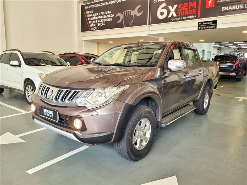 Mitsubishi-L200 TRITON-2.4 16V Turbo Sport HPE TOP CD 4X4