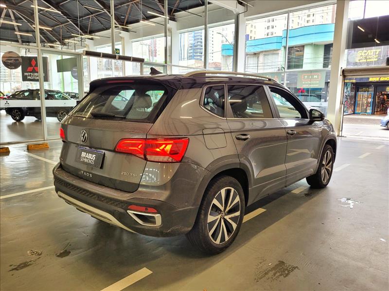 VW - Volkswagen-TAOS-1.4 250 TSI Highline