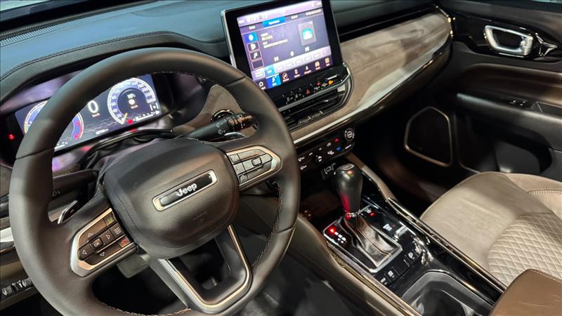 Jeep-COMMANDER-2.0 Td380 Turbo Overland