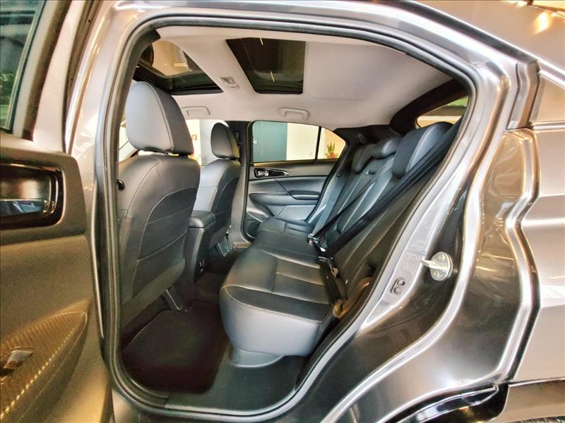Mitsubishi-ECLIPSE CROSS-1.5 Mivec Turbo Hpe-s