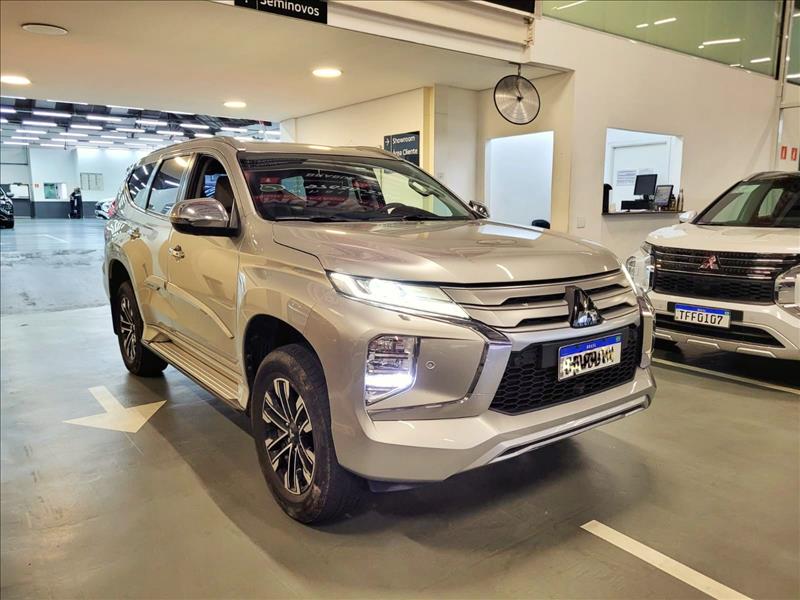 Mitsubishi-PAJERO SPORT-2.4 16V Mivec Turbo Hpe-s AWD