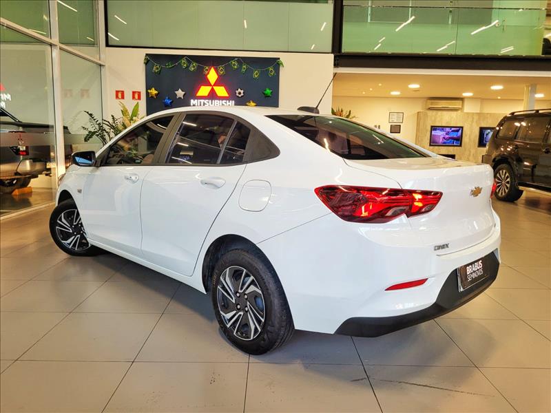 GM - Chevrolet-ONIX-1.0 Plus LT
