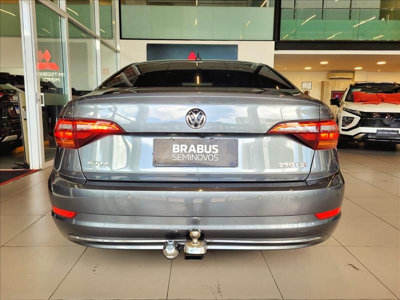 VW - Volkswagen-JETTA-1.4 250 TSI Comfortline