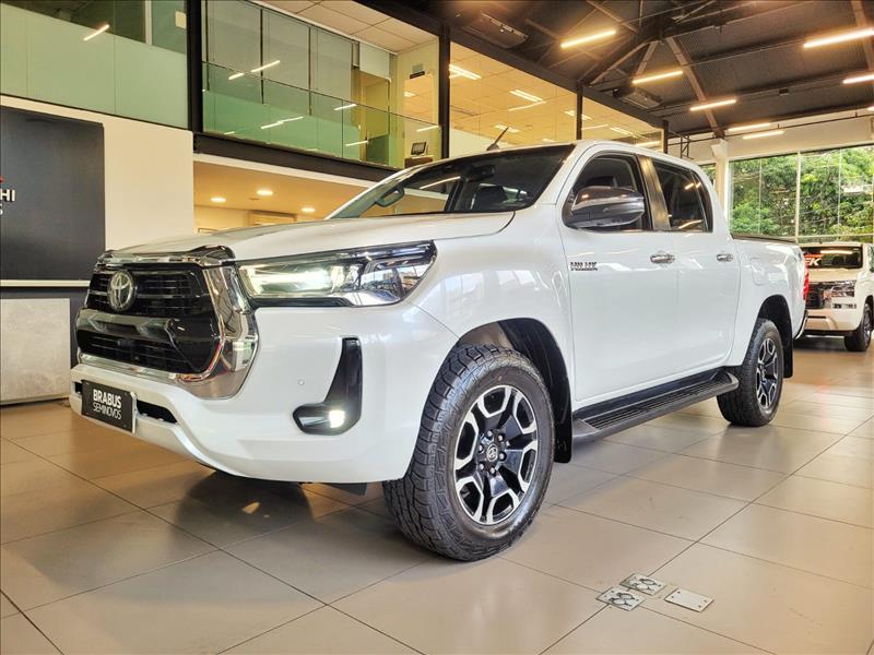 2.8 D-4d Turbo CD SRX 4X4