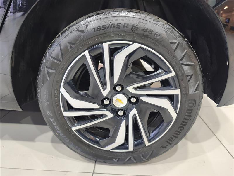 GM - Chevrolet-ONIX-1.0 Turbo LT