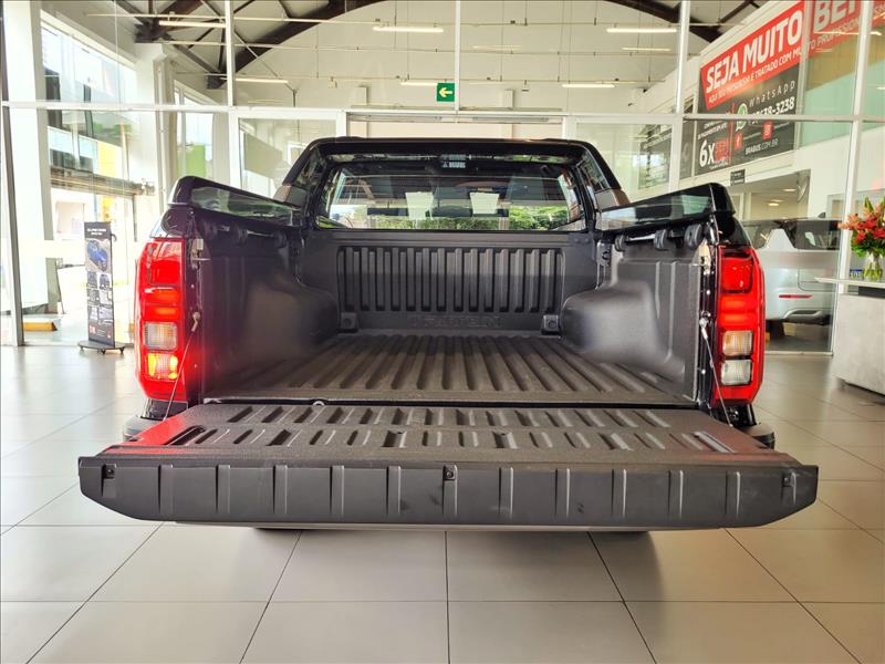 Mitsubishi-TRITON-2.4 Biturbo CD Katana 4X4