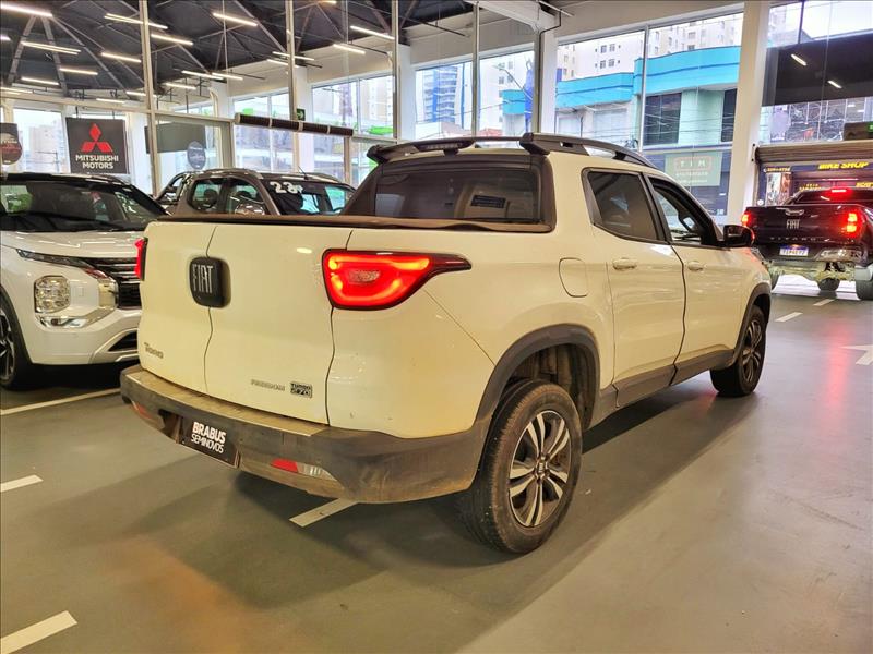 Fiat-TORO-1.3 Turbo 270 Freedom