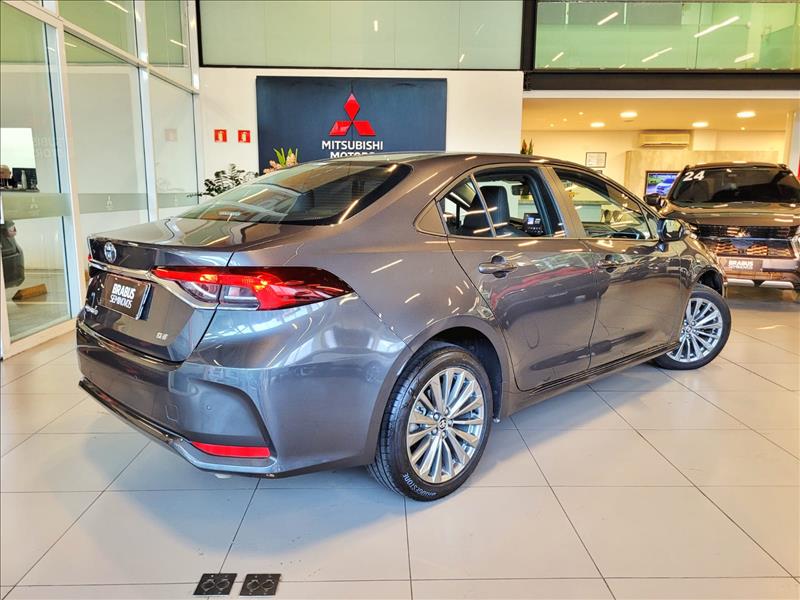 Toyota-COROLLA-2.0 Vvt-ie XEI