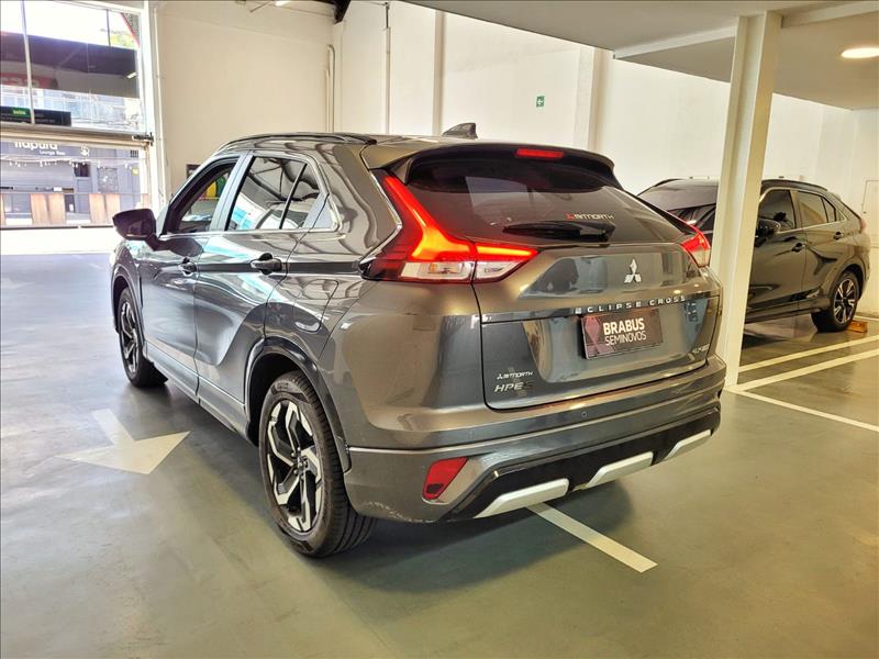 Mitsubishi-ECLIPSE CROSS-1.5 Mivec Turbo Hpe-s S-awc