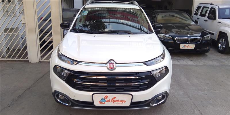FIAT TORO 2.0 16V Turbo Volcano 4WD AT9