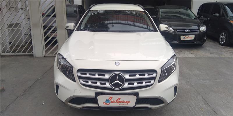 MERCEDES-BENZ GLA 200 1.6 CGI Style 7g-dct