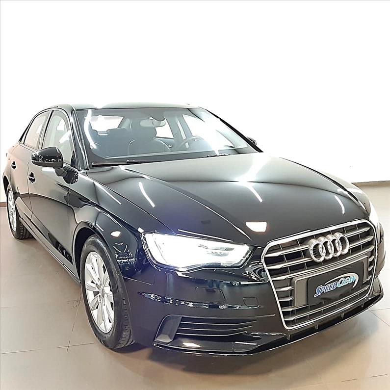 AUDI A3 1.4 TFSI Sedan Attraction 16V
