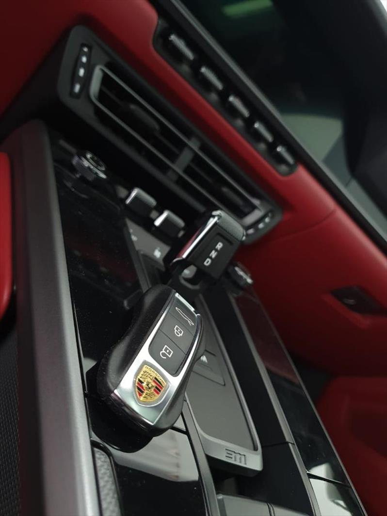 911 3.0 24V H6 Carrera 911 3.0 24V H6 Carrera