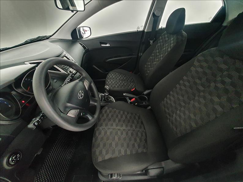 HB20 1.6 Comfort Plus 16V HB20 1.6 Comfort Plus 16V