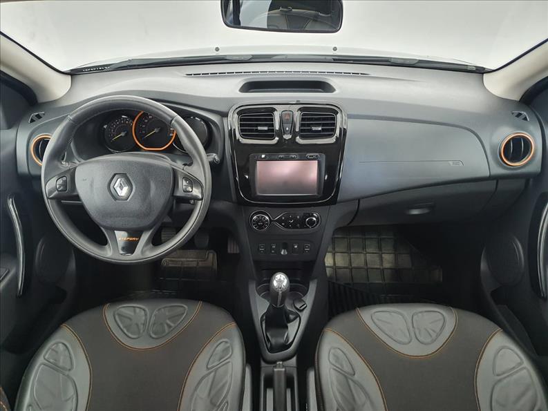 SANDERO 1.6 Stepway 8V SANDERO 1.6 Stepway 8V