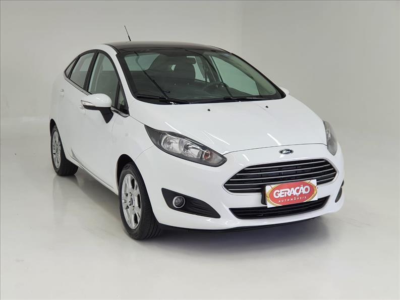 FIESTA 1.6 SE Sedan 16V FIESTA 1.6 SE Sedan 16V