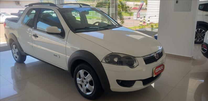 STRADA 1.6 MPI Trekking CD 16V STRADA 1.6 MPI Trekking CD 16V
