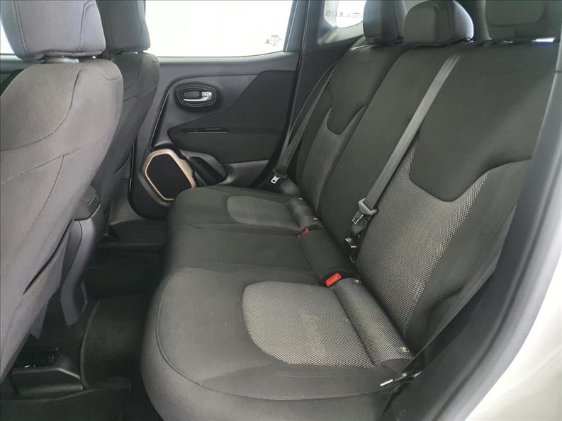 RENEGADE 1.8 16V Sport RENEGADE 1.8 16V Sport