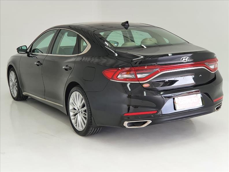 AZERA 3.0 V6 GDI AZERA 3.0 V6 GDI