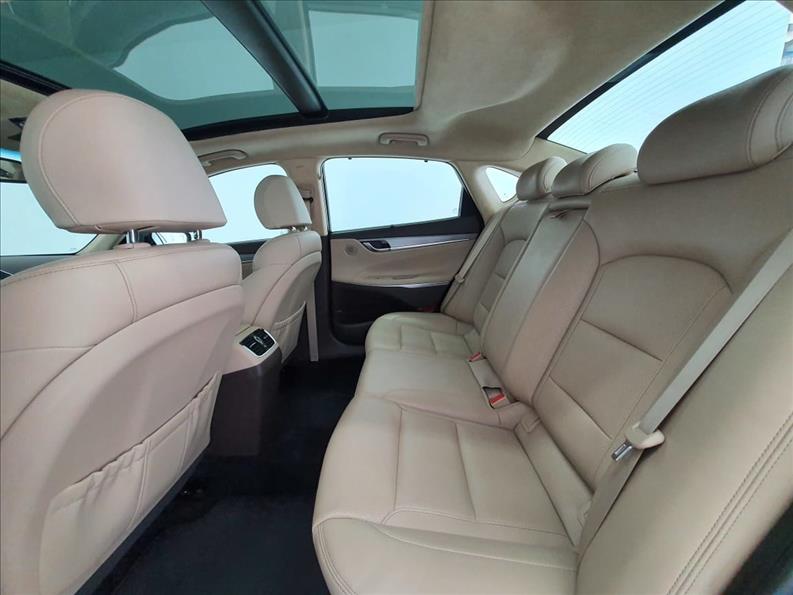 AZERA 3.0 V6 GDI AZERA 3.0 V6 GDI